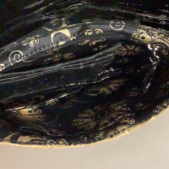 Grace Adele Crossbody Bag with strap - Picture 4 of 4